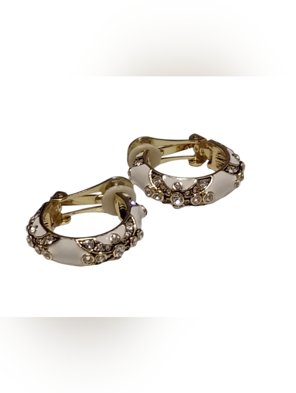 [Black Label] Gold-Tone White Enamel Crystal Hoop Clip On Earrings - Picture 4 of 5